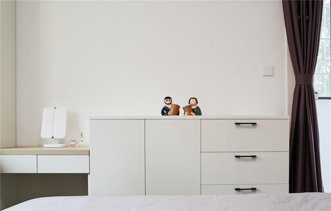 70㎡北欧风小户型极限改造,实用收纳与自然光线完美融合-36