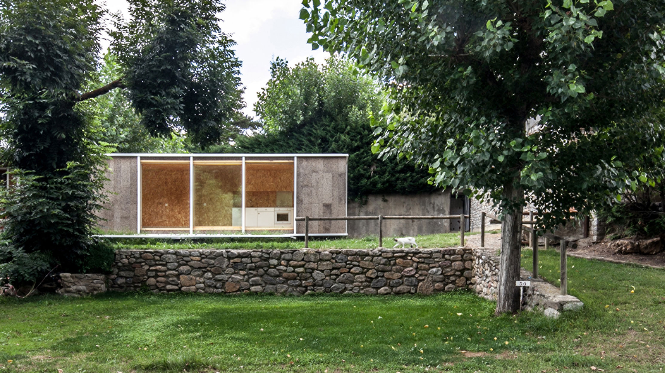 巴塞罗那周末避暑小屋-0