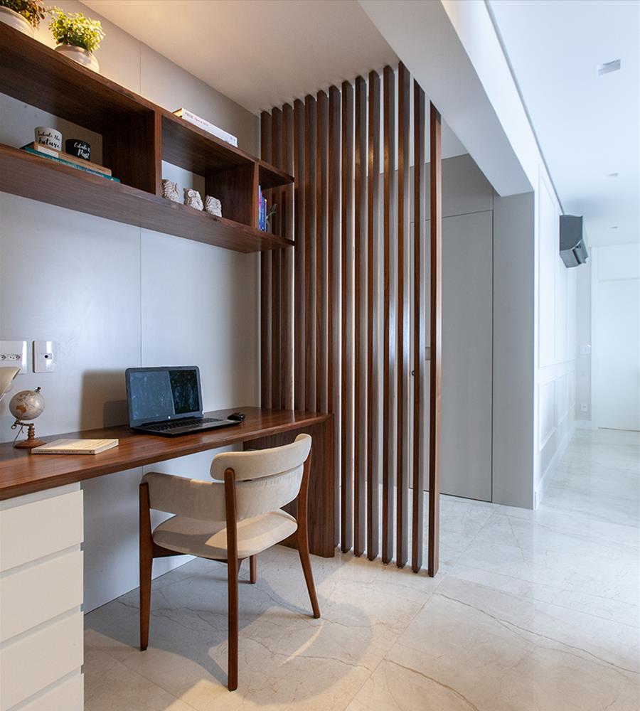 巴西 Arpoador 花园公寓,明亮木质打造女性居住空间-2