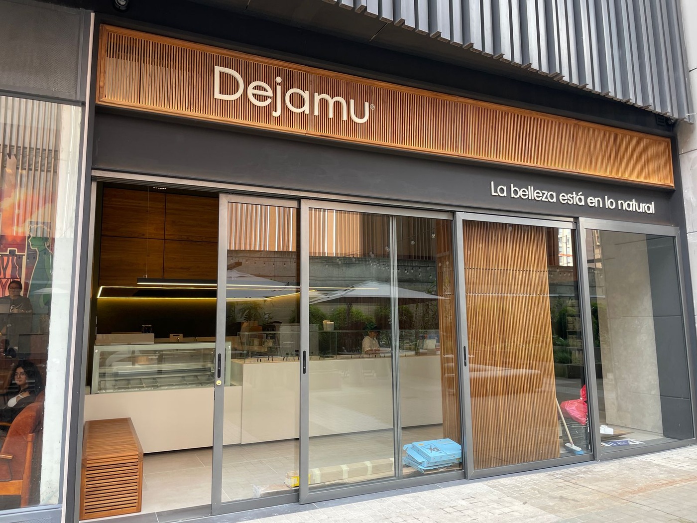 Local City U - Dejamu-9