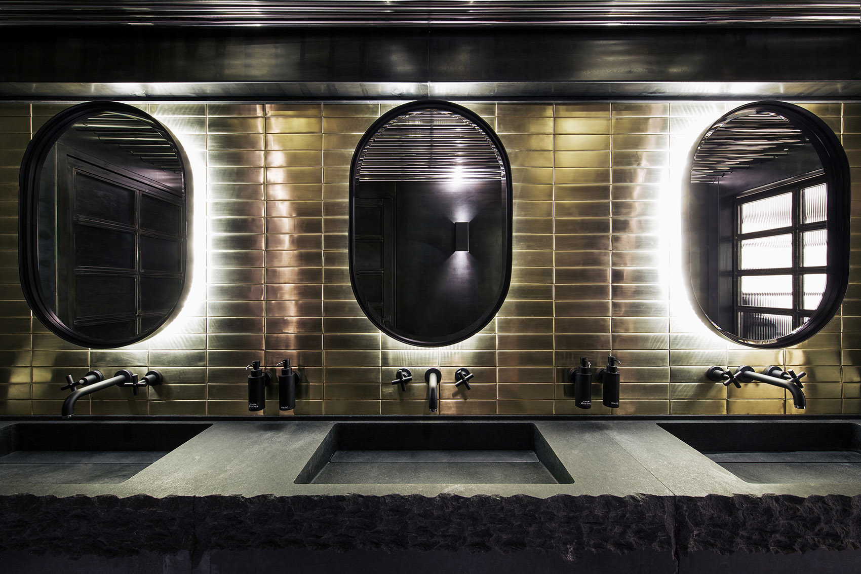 CATCH鱼餐厅,乌克兰基辅市 / YoDezeen Studio-39