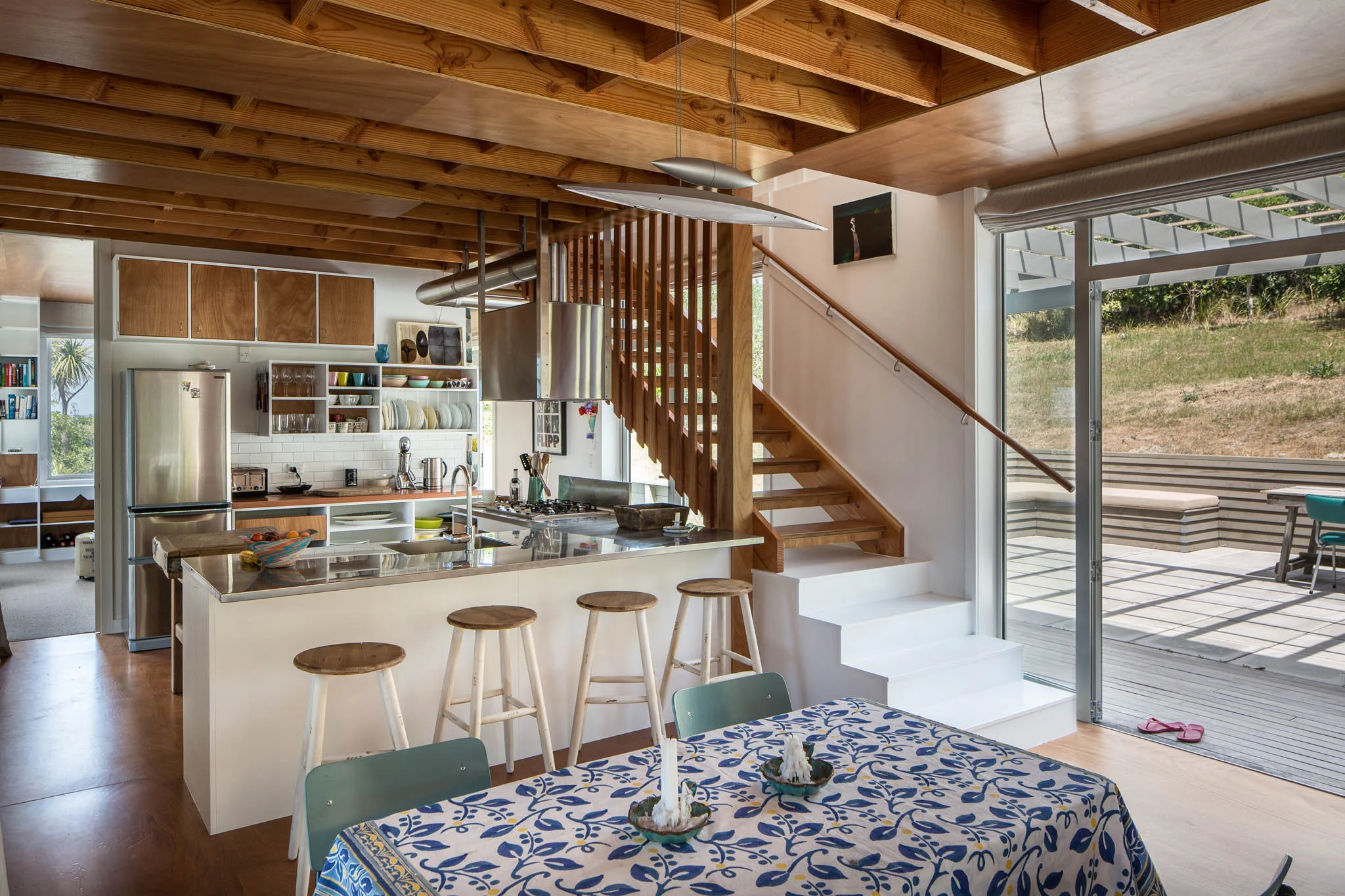 由于Mangakuri Bach可能是特定的人名、地名或其他具有特殊内涵的名称，在没有更多背景信息的情况下难以确知准确含义，但按音译可译为：曼加库里·巴赫丨古巴丨Parsonson Architects Ltd.-14