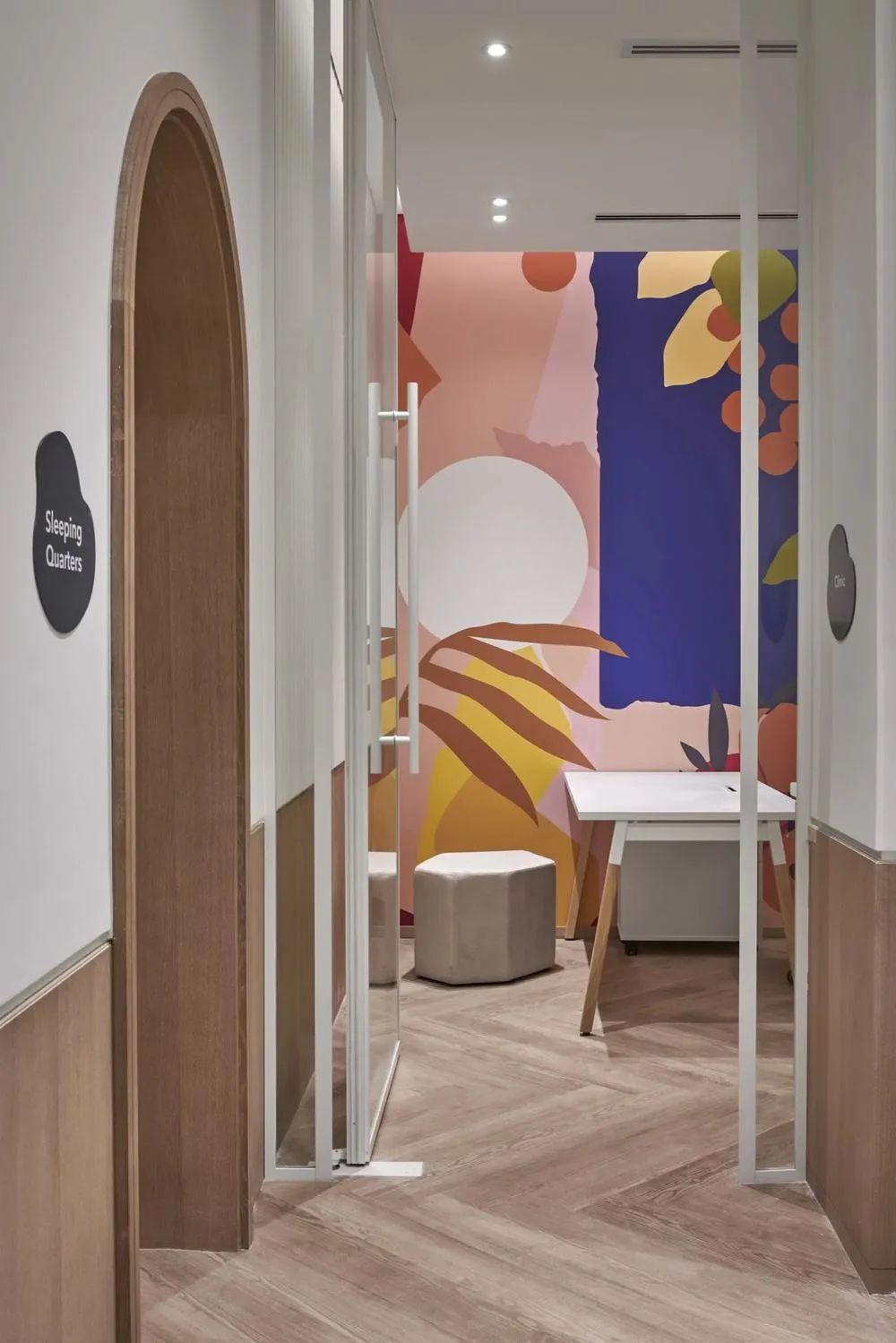 母亲与儿童最高委员会新办公室丨阿联酋阿布扎比丨Roar Design-17