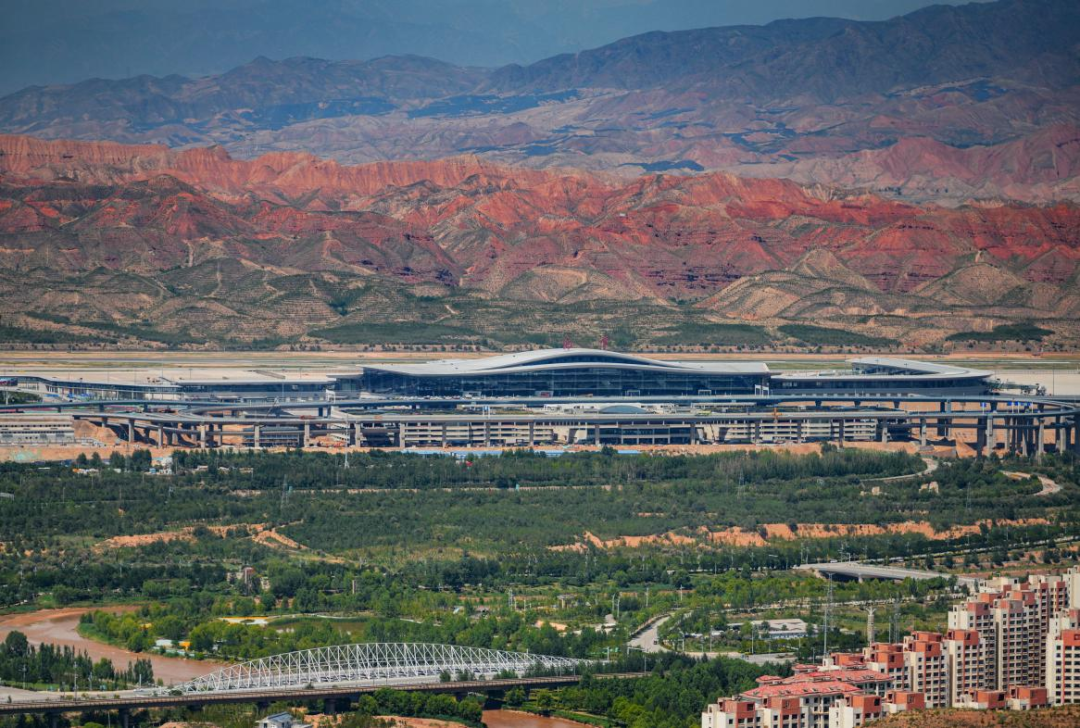 中华水塔三江溯源|中建西北院主持设计的西宁曹家堡国际机场三期扩建工程T3航站楼及综合交通中心项目正式落成投运-6