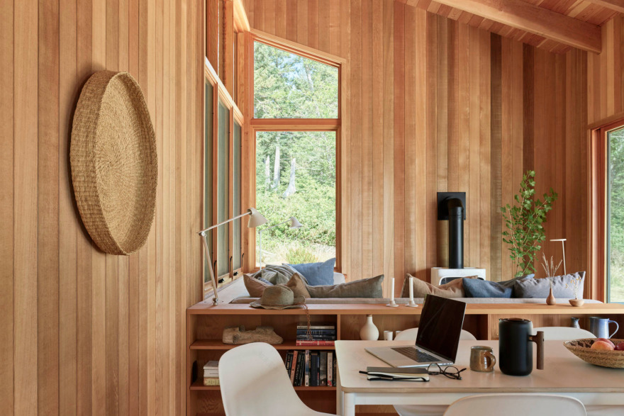 不列颠哥伦比亚省度假小屋丨Laura Killam Architecture-30