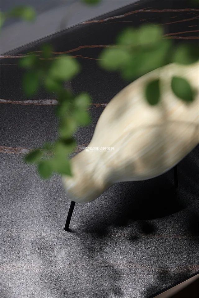 拂晓 · 福州现代简约四室两厅家居设计丨中国福州丨华浔品味装饰-8