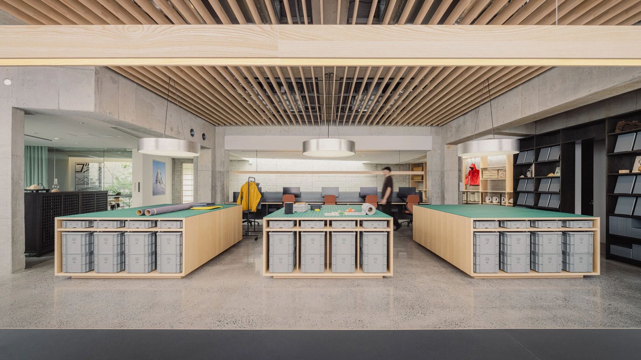 始祖鸟东京创作中心丨日本东京丨Torafu Architects-27
