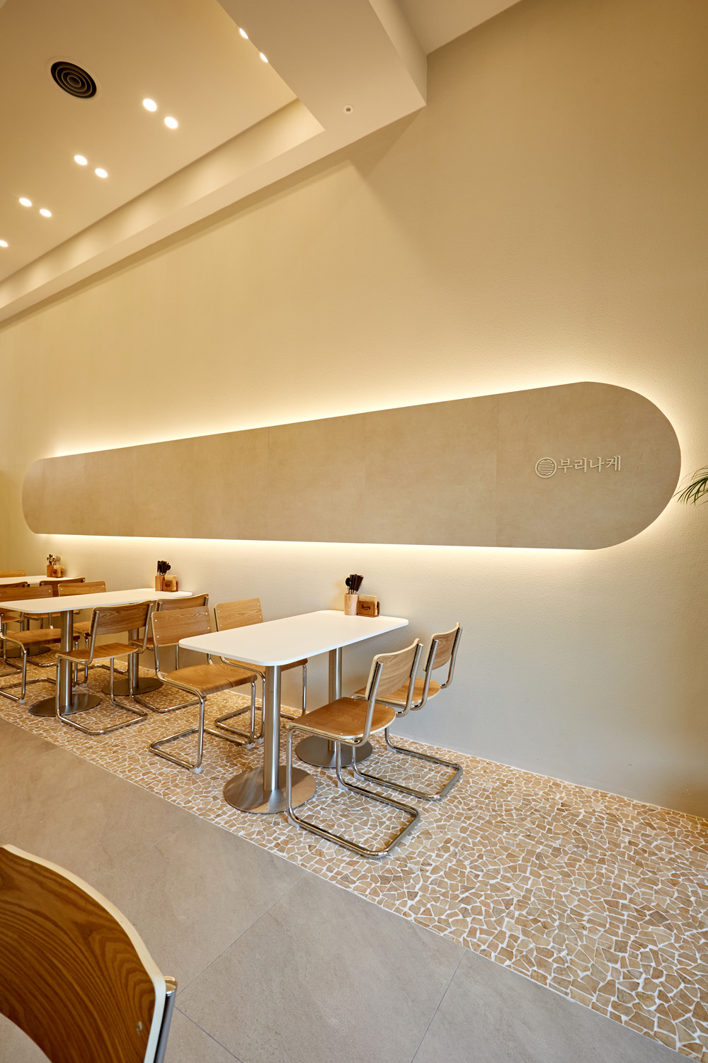 温馨雅致的 20 平米小空间设计-12