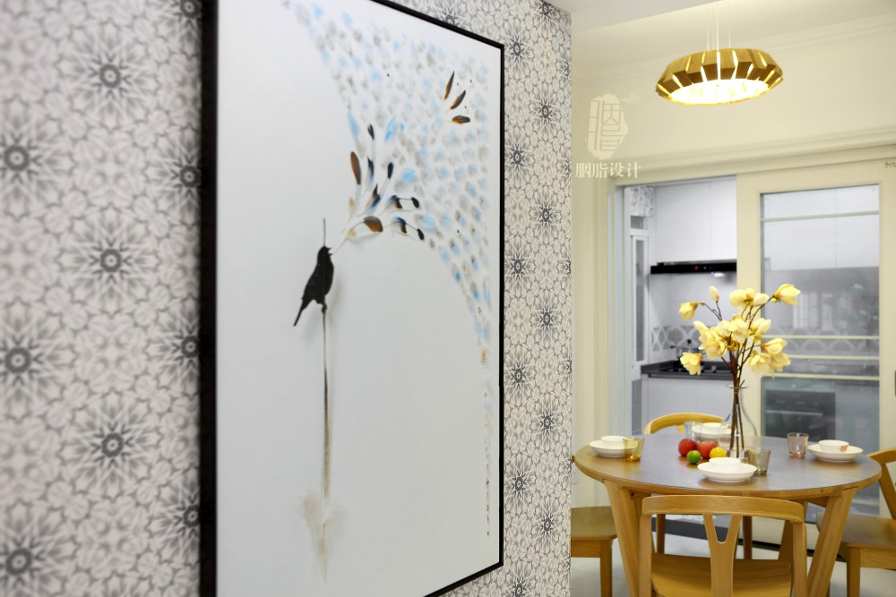 广州润粤大厦北欧风家居设计,原木与彩色的和谐搭配-25