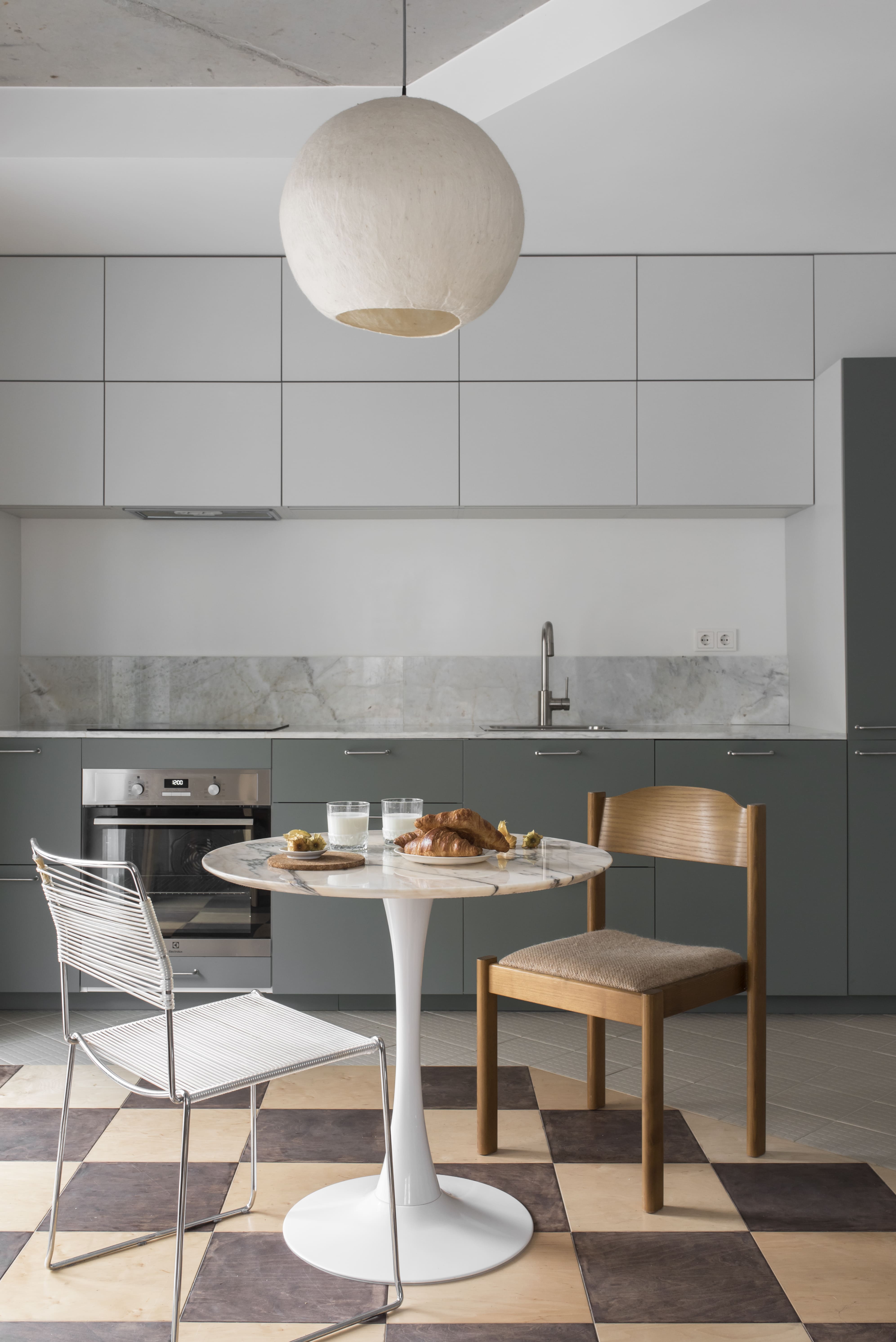 消失了的塔科耶-16