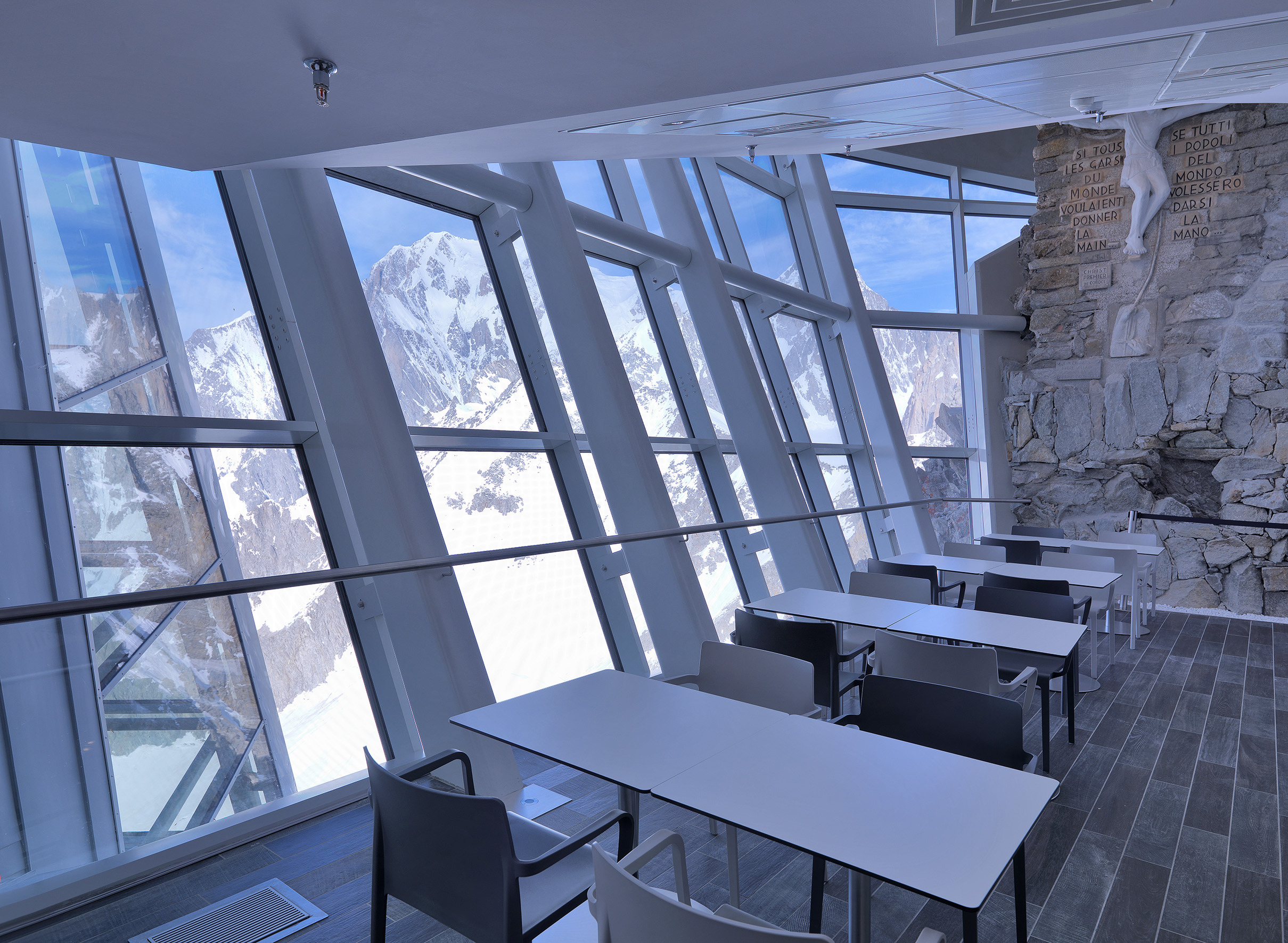 斯凯威蒙特比安科-26