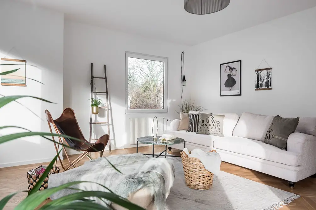 晨光微曦，等待春归的温暖公寓-4