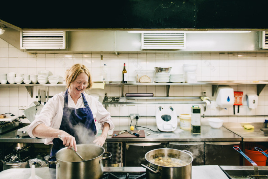 伦敦美食夫妻档的现代餐厅与家居设计-0