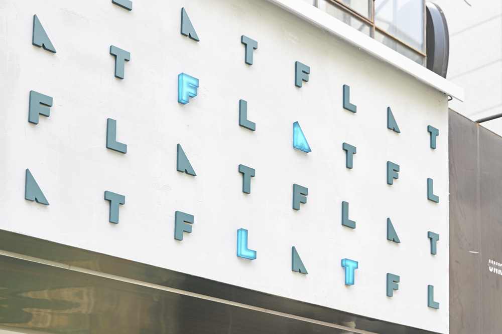 绿色环保，现代简约的 24 小时咖啡厅设计-19