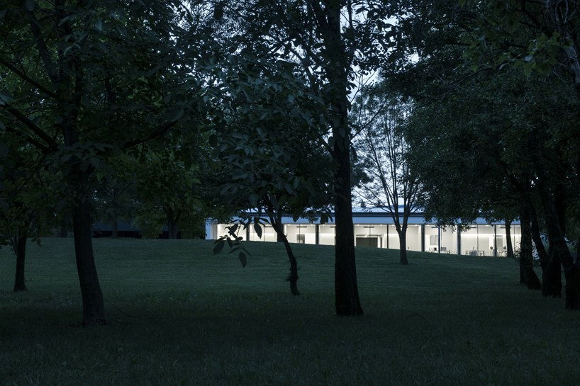 纯净利落的家具制造公司kristalia总部-7