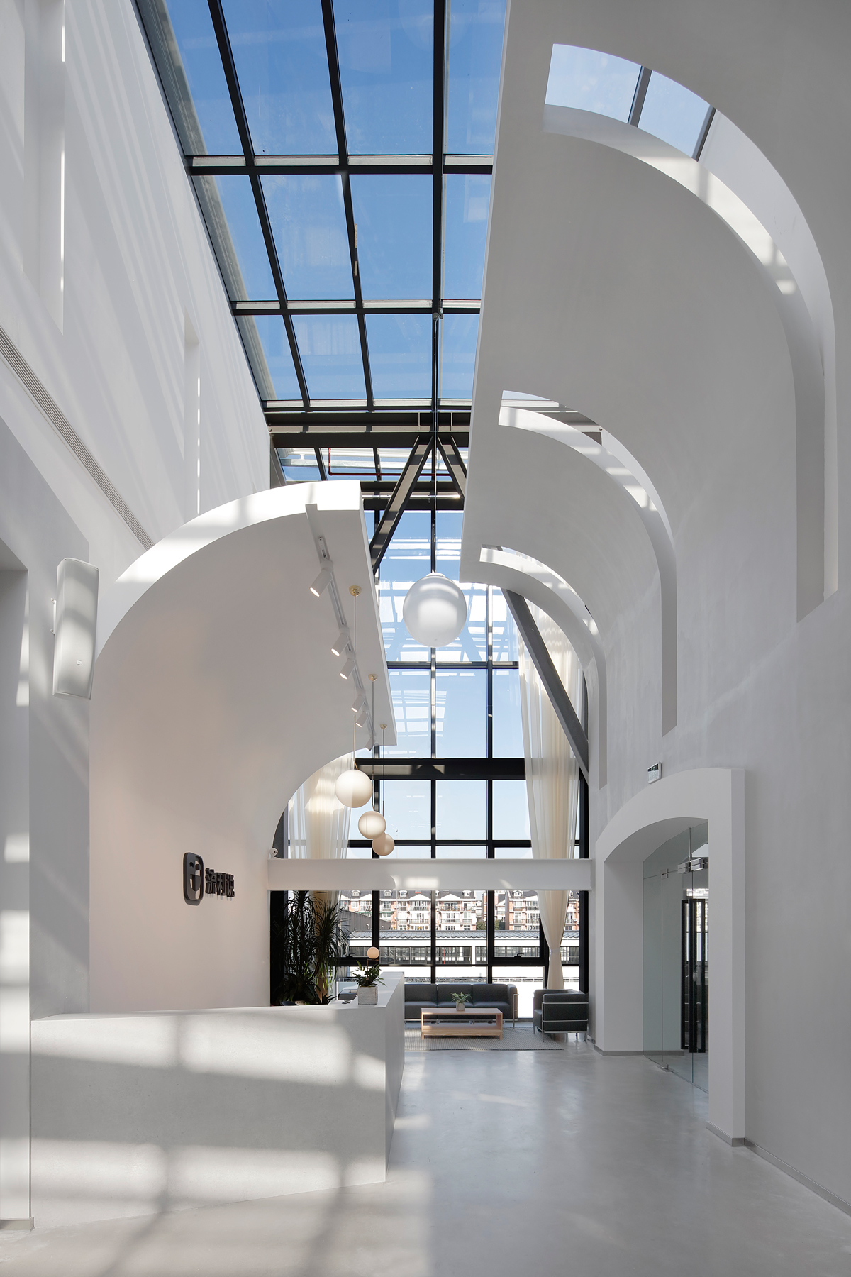 流利说总部，工业风与艺术融合的办公空间-4