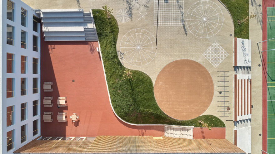 Elementary School Amos: A Community Building – urbanNext-12