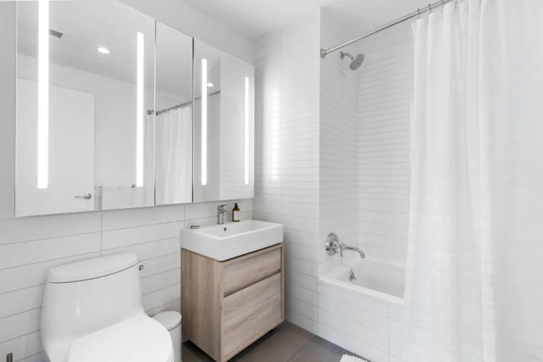 悬河之上的绿意生活——420 Kent Avenue 地产项目-50