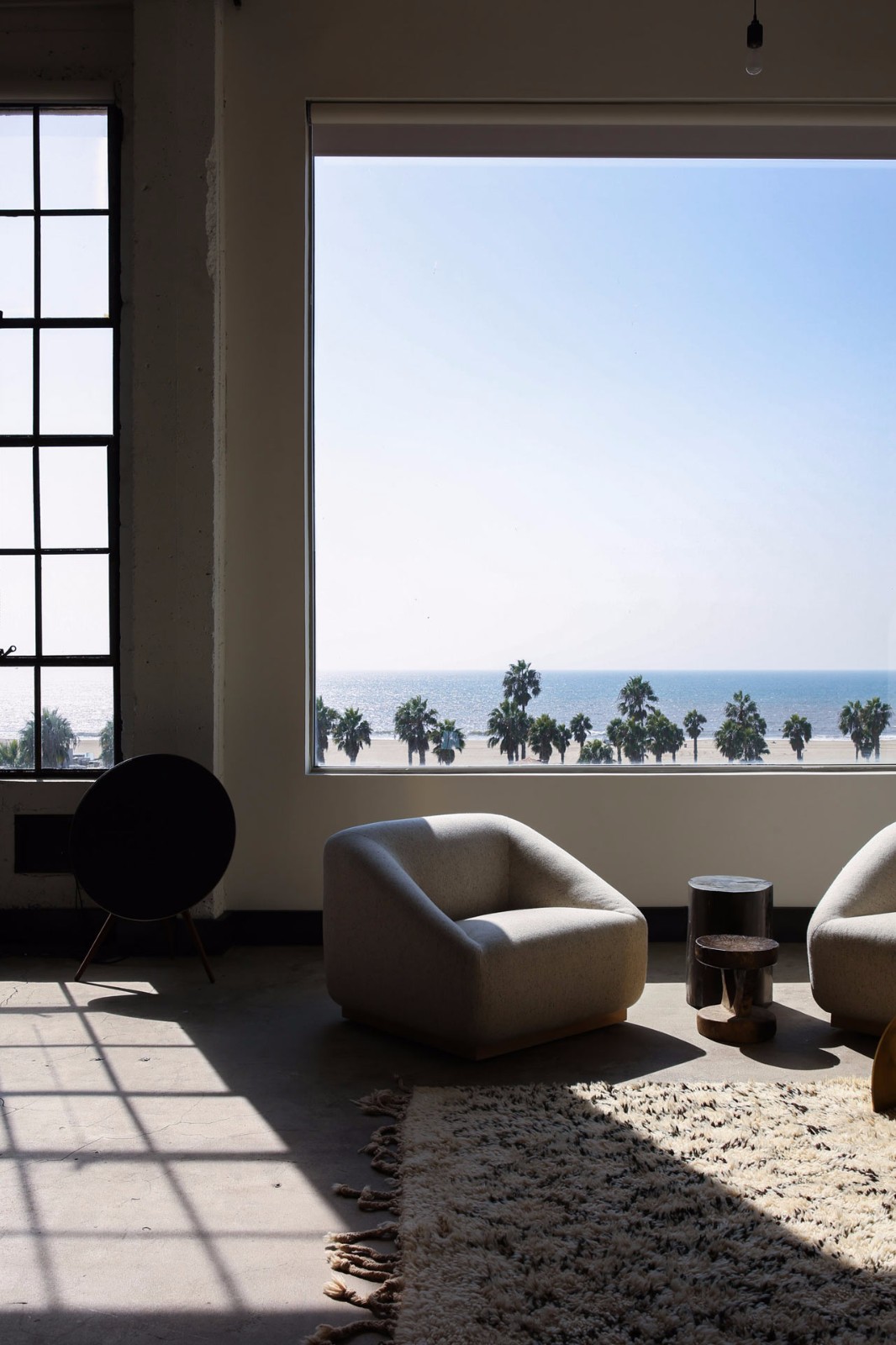 混凝土开放式原始自然居住空间-6