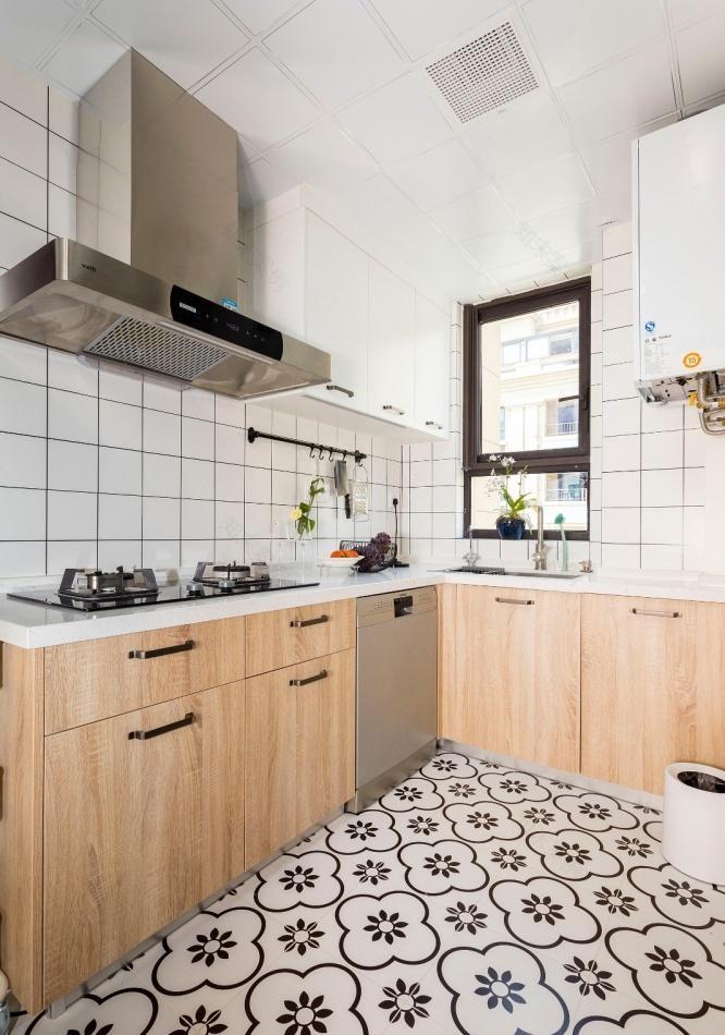 合肥 123 平米洋房室内设计案例,打造轻装修重装饰的理想家-26