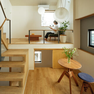 新宿の家 隙間の光明丨日本京都丨キトキノアーキテクチャ（小林玲子）-13