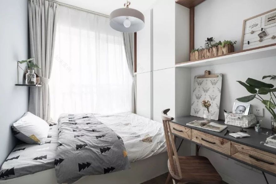 小卧室逆袭!多功能设计让空间翻倍-41