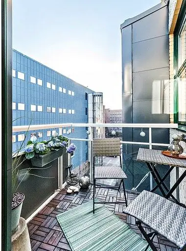 开放式蓝调 loft，现代时尚玻璃阁楼设计-19