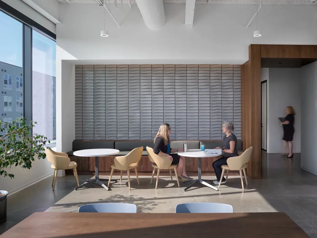 美国德克萨斯州市政退休体系办公空间丨美国奥斯汀丨Perkins&Will 奥斯汀工作室-11
