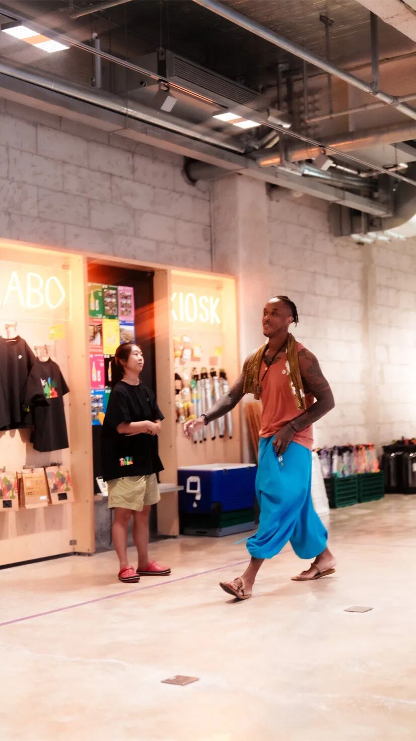 RDI瑞国际照明设计|光启乐活场趣潮燃-安高若Lab0Center发布会-21