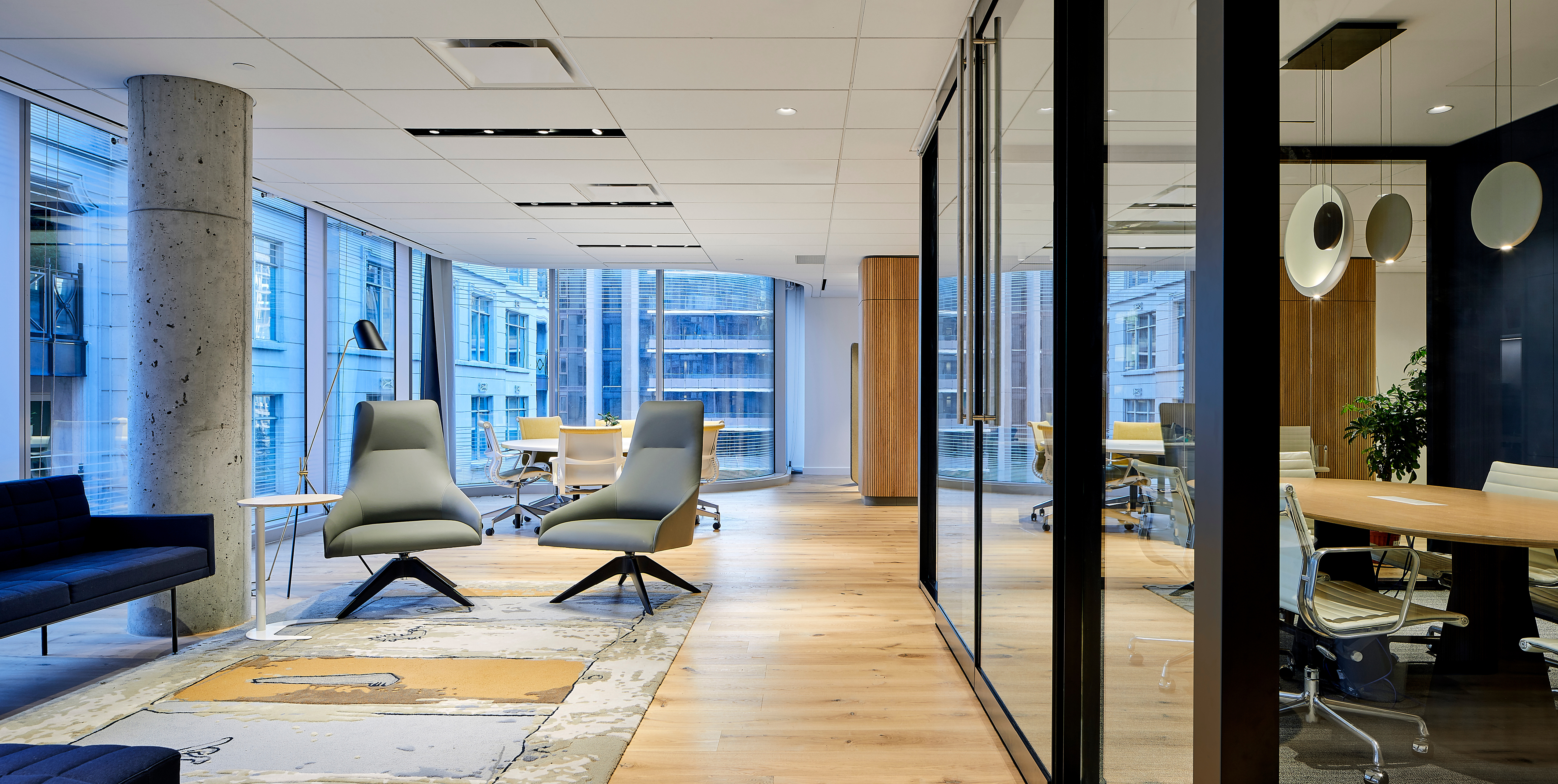 7 圣托马斯·加迪安玻璃-33