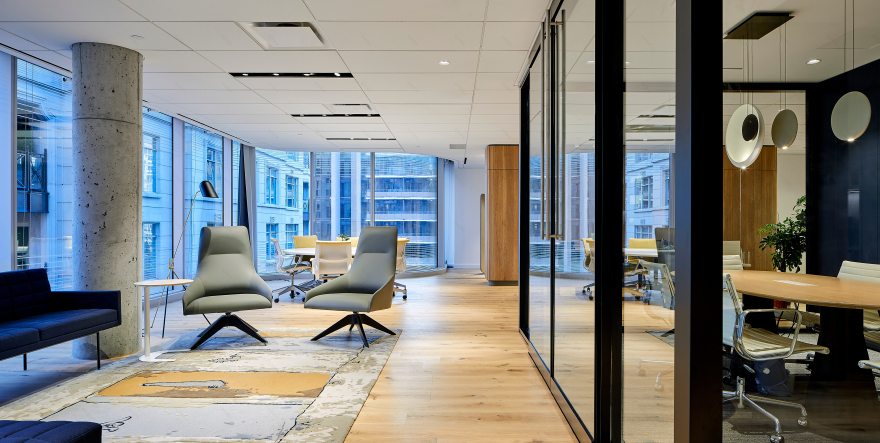 7 圣托马斯·加迪安玻璃-33