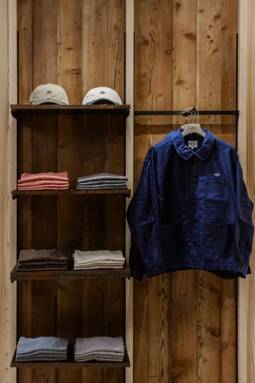 DANTON成田机场店|狭廊内的服装“工坊”-70