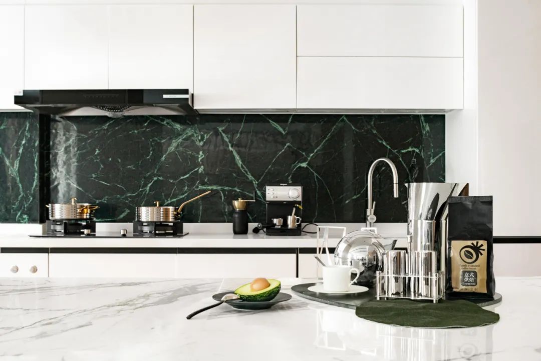 诗意的栖居 · 山禾设计的海棠样板间丨中国三亚丨北京山禾金缘艺术设计股份有限公司-8