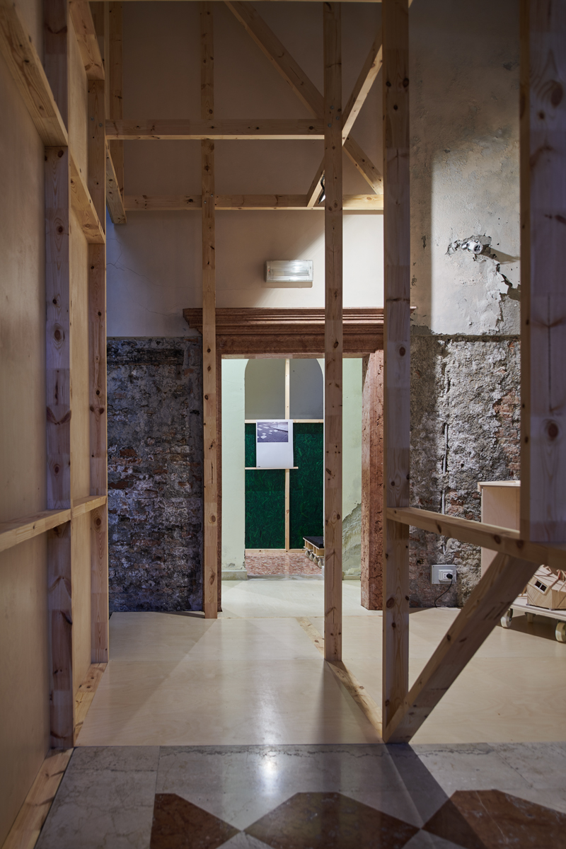 威尼斯双年展 · 爱沙尼亚馆“脆弱的古迹”展览-30