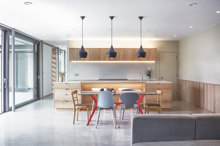 南沃恩伯勒庄园式现代住宅(Holm Place)-17