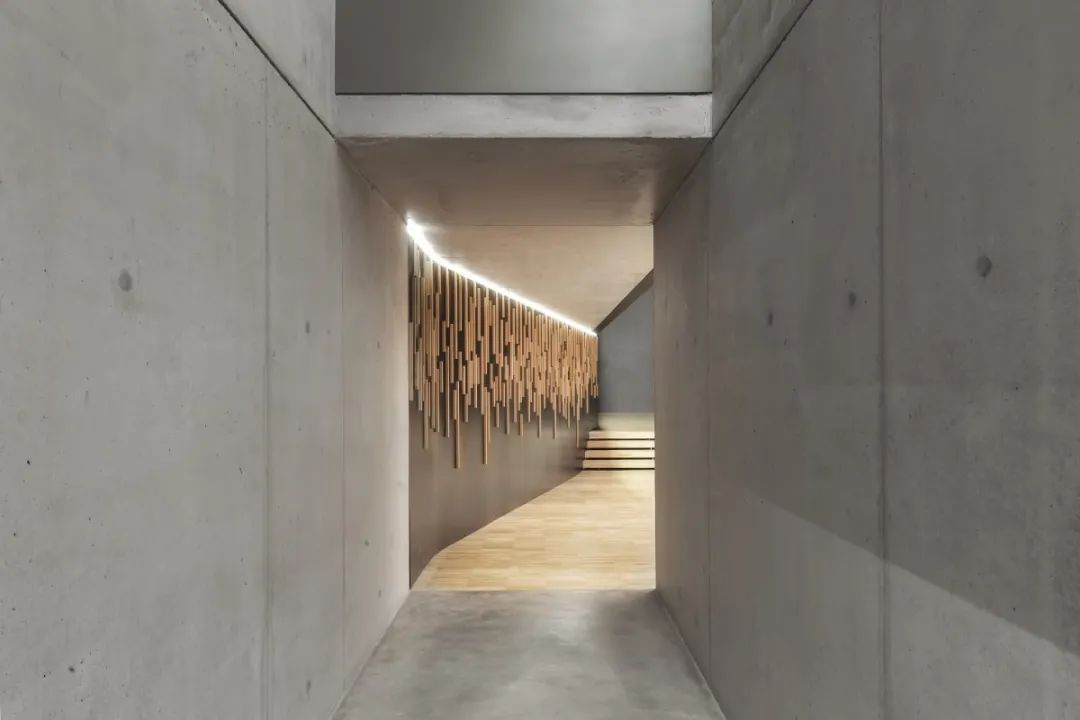 意大利 PBEB Architetti 建筑事务所 | 精神洗礼与灵魂触动的空间设计-69