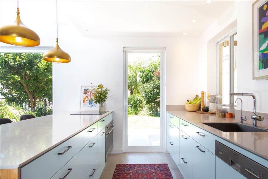 יעל עצמון לוי | עיצוב פנים דירת גן 6 חדרים במודיעין - PICKINTERI-12