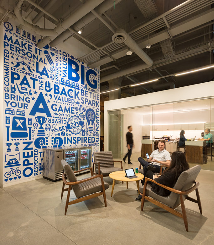 戴斯蒙德（The Desmond） - SOM-10