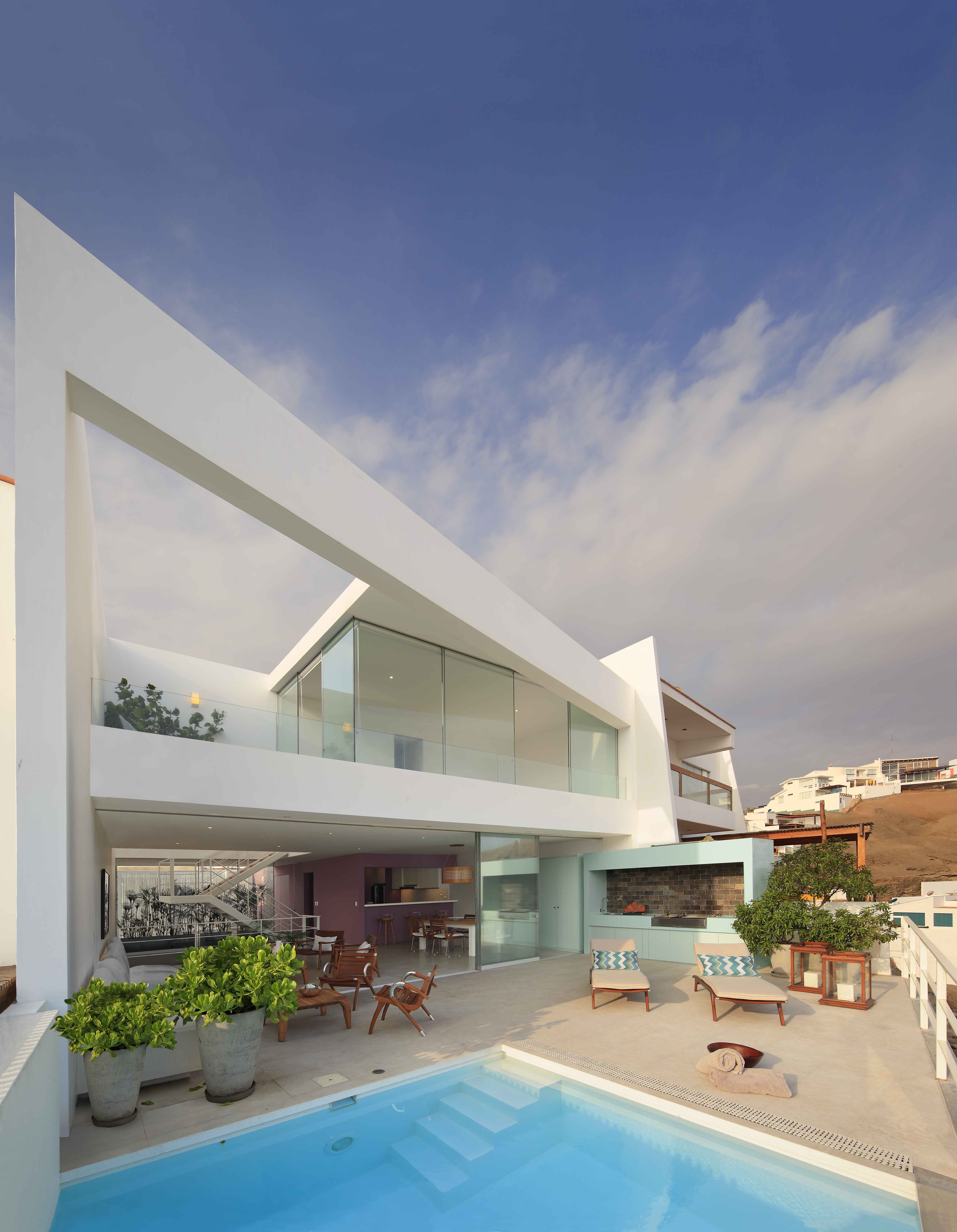 秘鲁利马海景别墅，白盒子的生活空间-22