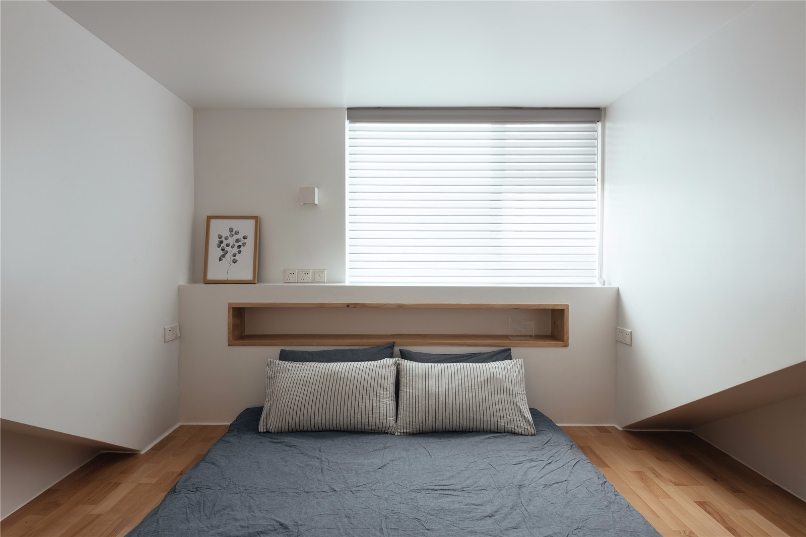 现代简约木质住宅 以勒设计诠释自然之美-30