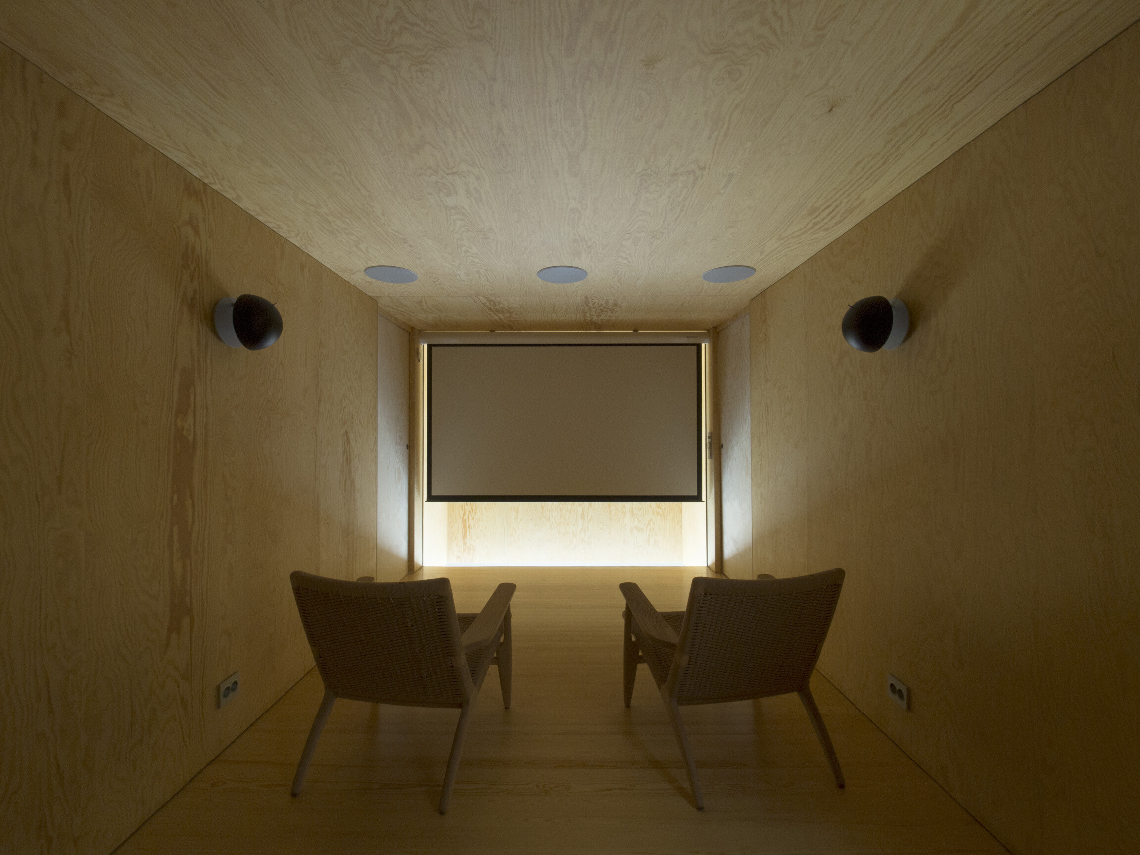 极端风暴后的匿名奇迹-34