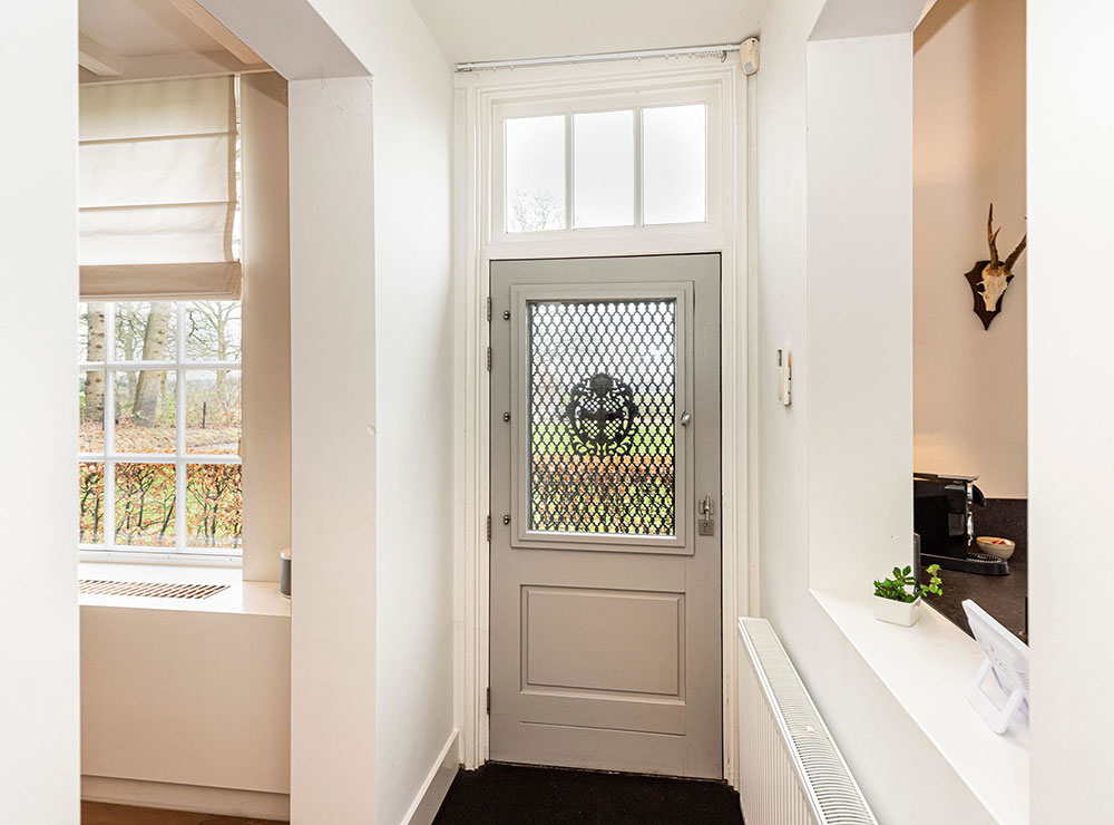 荷兰童话般的茅草屋 | 传统与现代的完美结合-12