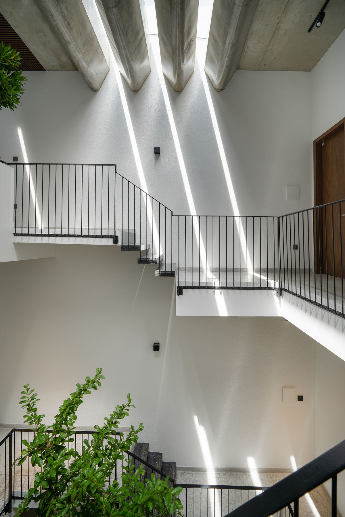 72 甲基氯仿屋-9