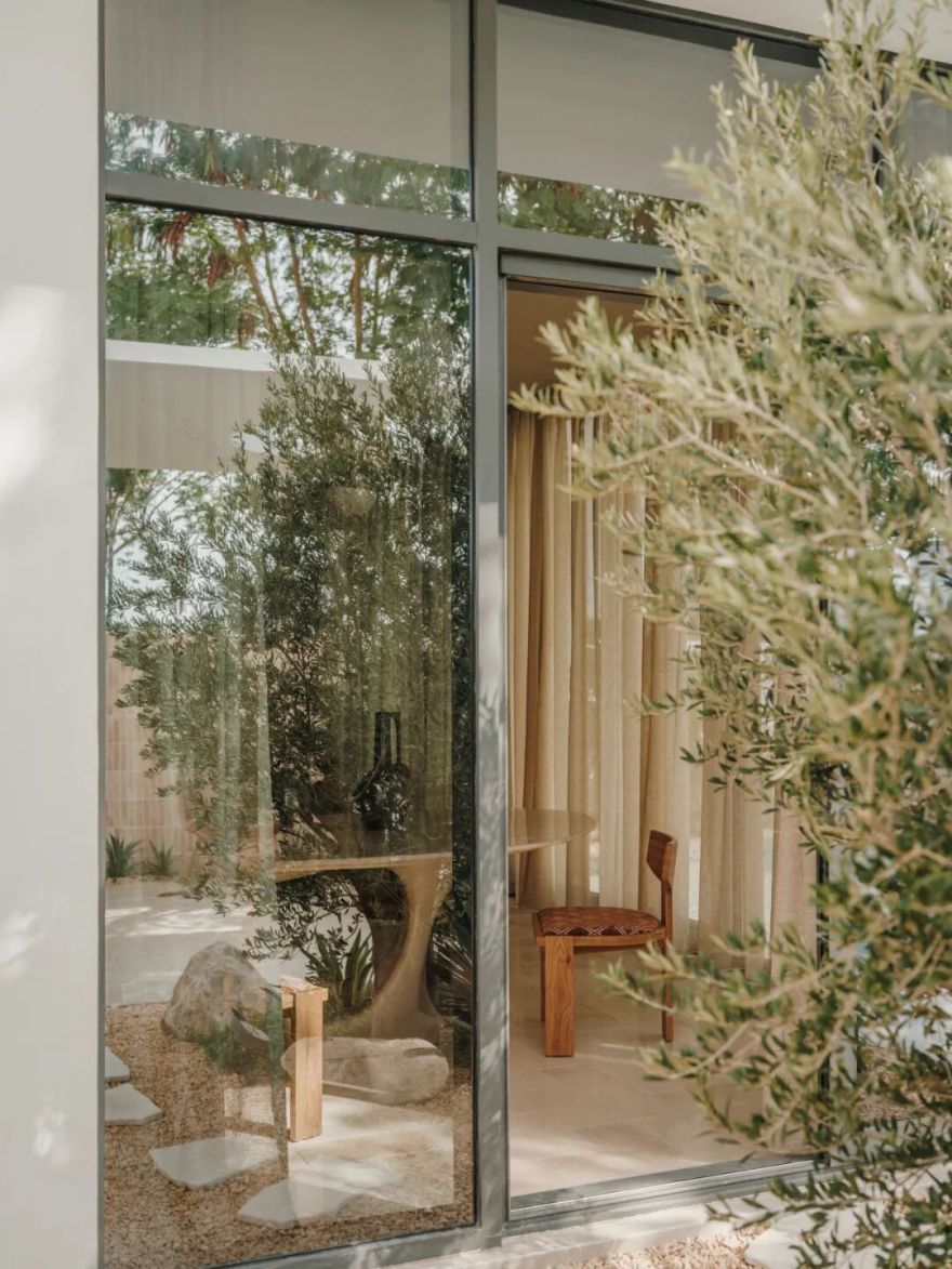 阿联酋迪拜650㎡滨海别墅丨楼房花朵设计-33