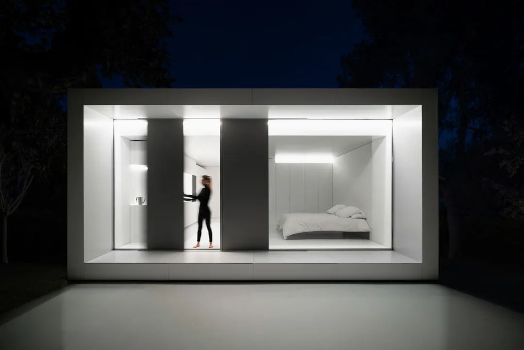 瓦伦西亚纯白极简美学私宅丨Fran Silvestre Arquitectos-26