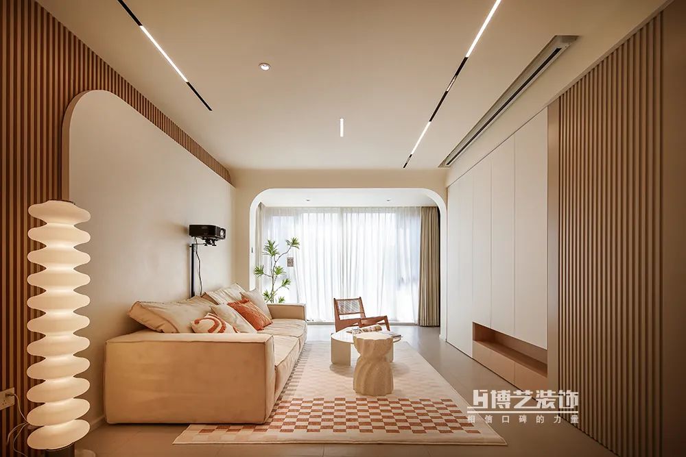 奶油风河畔名邸,春日浪漫居家空间丨博艺装饰-12