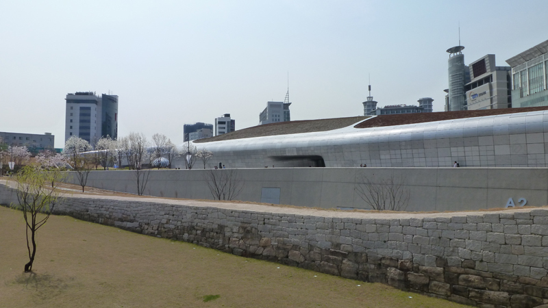 Dongdaemun Design Plaza(东大门设计广场)丨韩国首尔丨Zaha Hadid Architects(扎哈·哈迪德建筑师事务所)-17