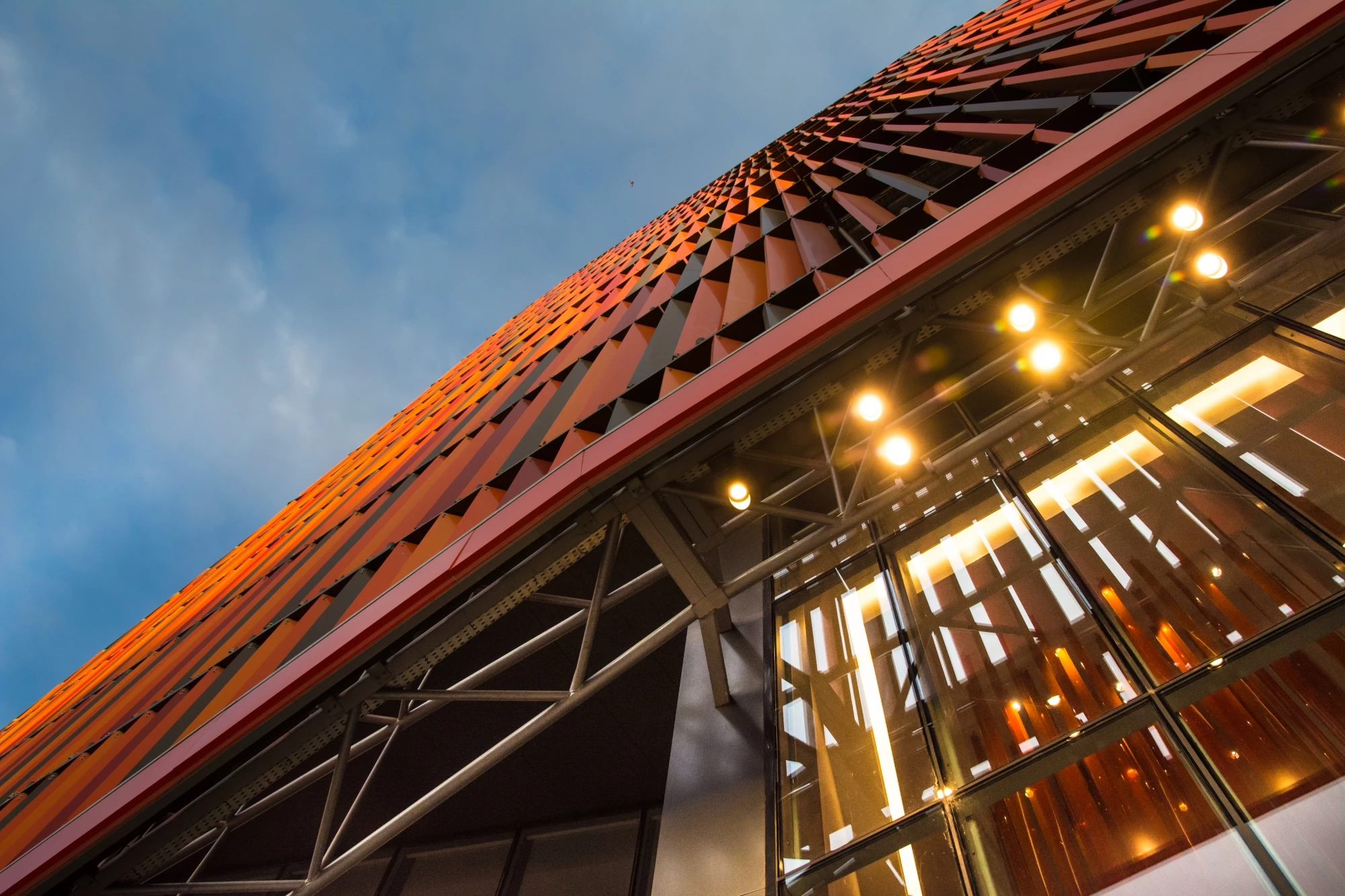 橙色大楼 · 创新,效率与愉悦的办公空间-47