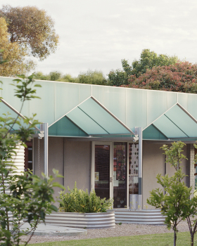 Firbank Sandringham Curiosity Centre / Studio Bright