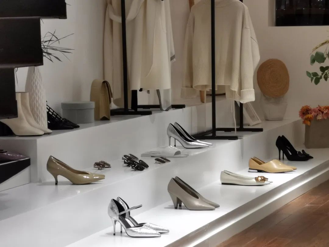 40㎡小众买手店,何以设计打造独特空间-16